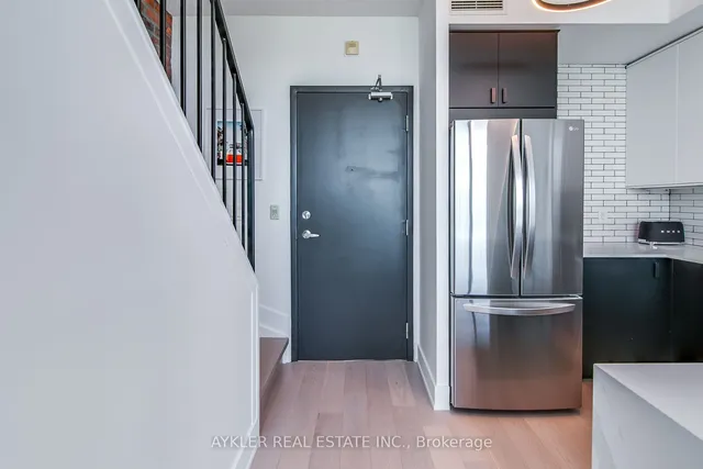 Additional image 3 of 901 Queen St Unit 604