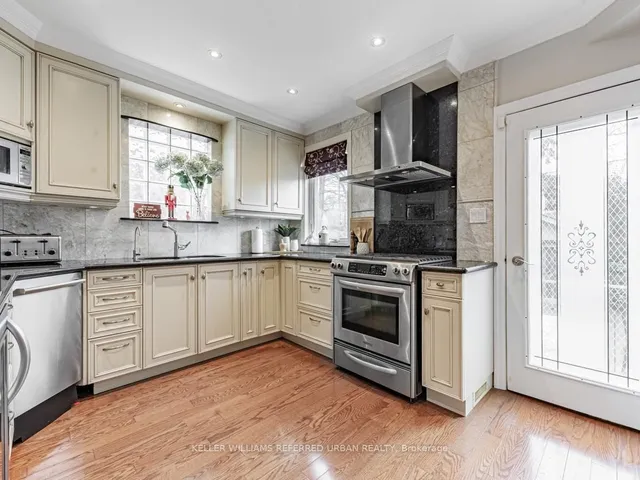 Additional image 10 of 337 Queensdale Ave