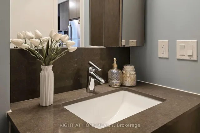 Additional image 18 of 98 Lillian St Unit 622