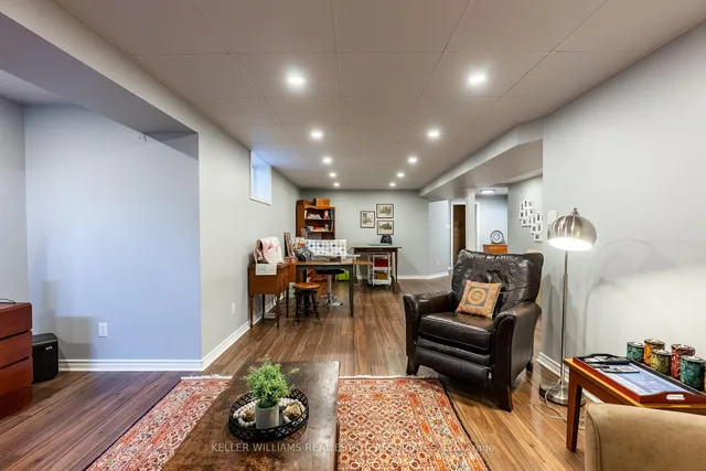 Additional image 34 of 23 Meander Clse