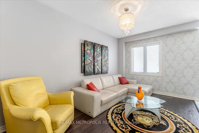 Additional image 6 of 101 Lesabre Cres