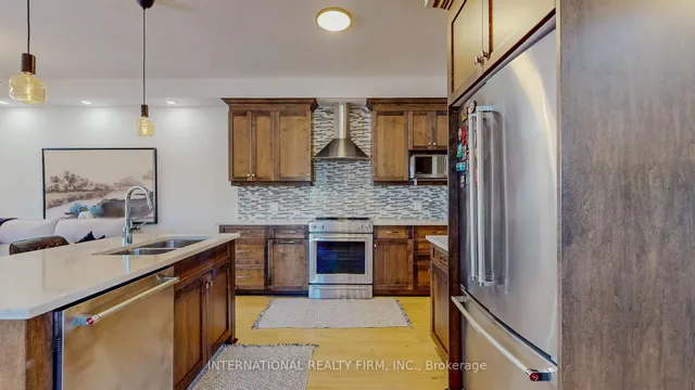 Additional image 8 of 275 Falconridge Dr