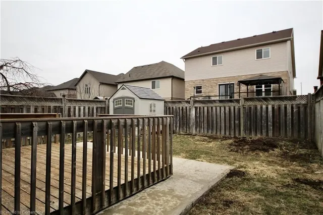 Additional image 33 of 38 Verona St