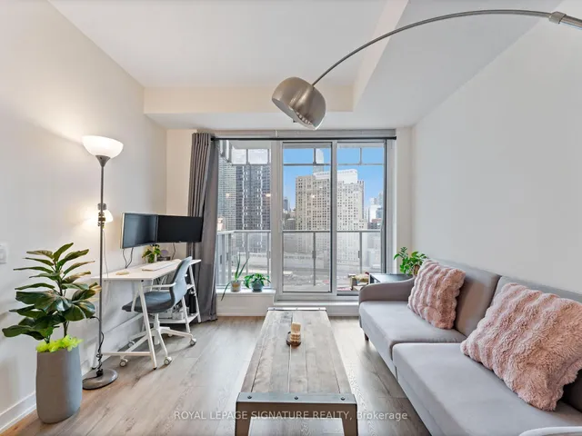 Additional image 17 of 28 Freeland St Unit 1306