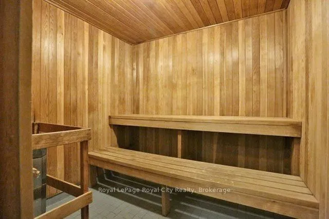 Additional image 11 of 4450 TUCANA Crt Unit 802