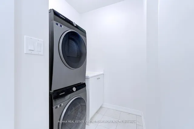 Additional image 33 of 1557 Hilson Hts