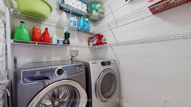 Additional image 27 of 37 Arkwright Dr