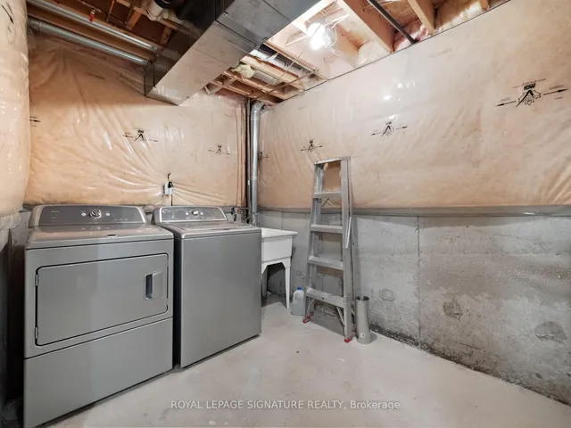 Additional image 35 of 15 Eastport Dr