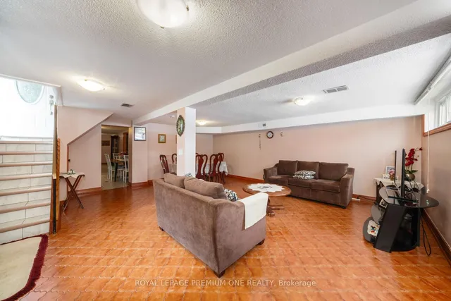 Additional image 25 of 92 Magellan Dr