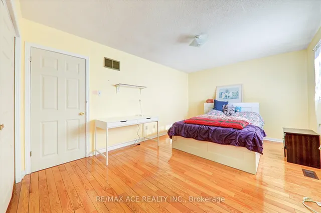 Additional image 21 of 6 Rockwood Dr