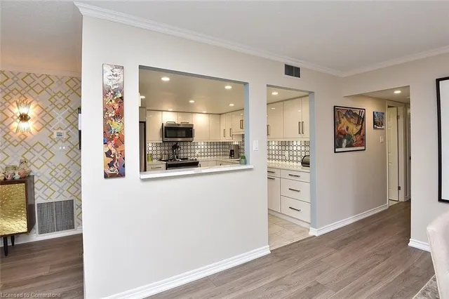 Additional image 18 of 150 Wilson St Unit 114