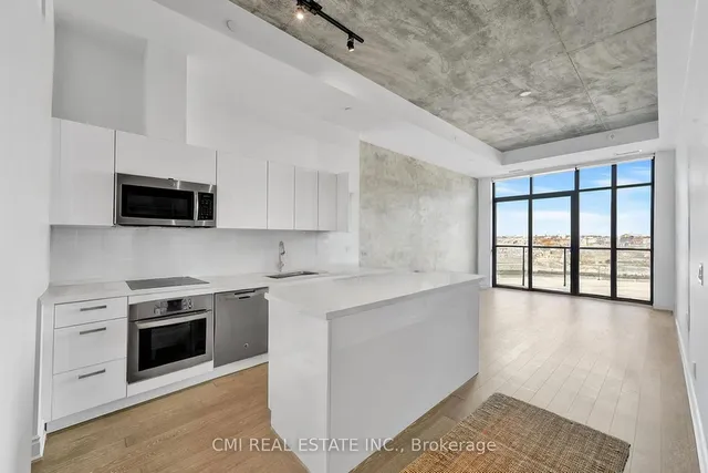 Additional image 7 of 608 Richmond St Unit 1310