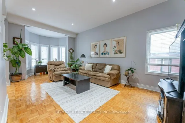 Additional image 10 of 1496 Keele St