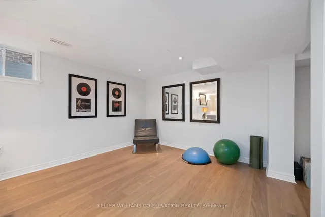 Additional image 35 of 2 Canterbury Cres