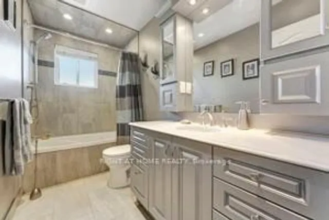 Additional image 20 of 3592 Stonecreek Cres