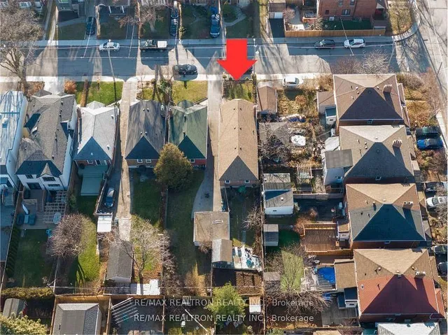 Additional image 4 of 84 Kings Park Blvd