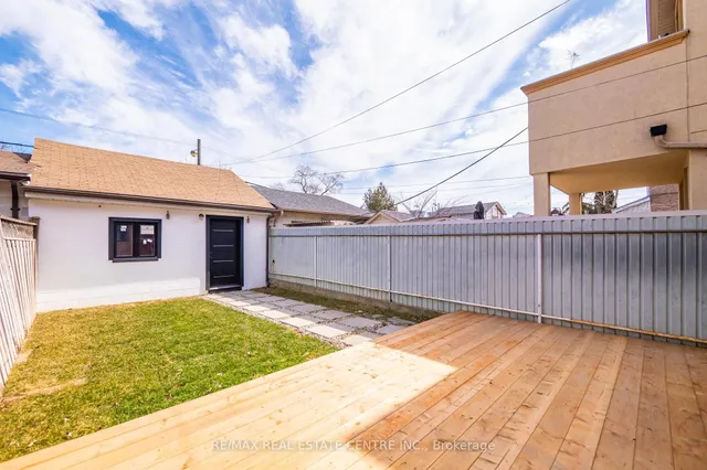 Additional image 44 of 589 St Clarens Ave