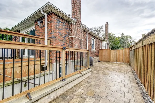 Additional image 37 of 1027 Cedarwood Pl