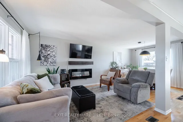 Additional image 10 of 112 Ecclestone Dr