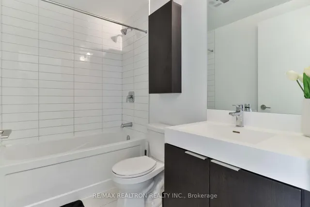 Additional image 4 of 3100 Keele St Unit 525