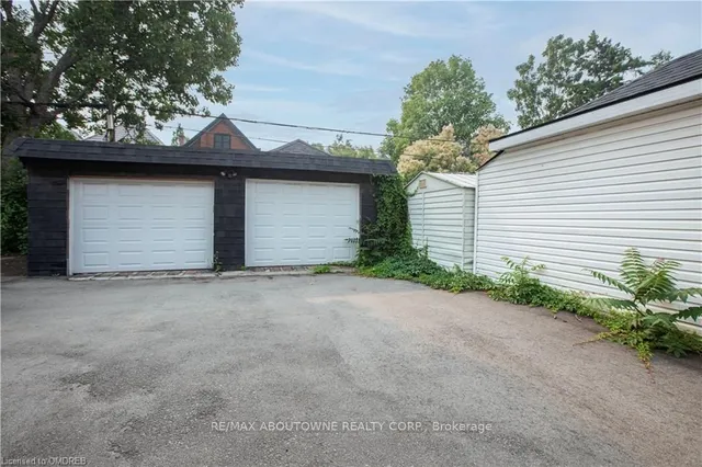 Additional image 20 of 49 Fairleigh Ave