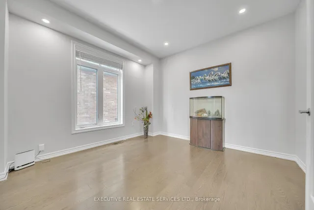 Additional image 10 of 168 Thornbush Blvd