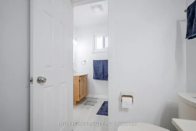 Additional image 20 of 50 Chapais Cres