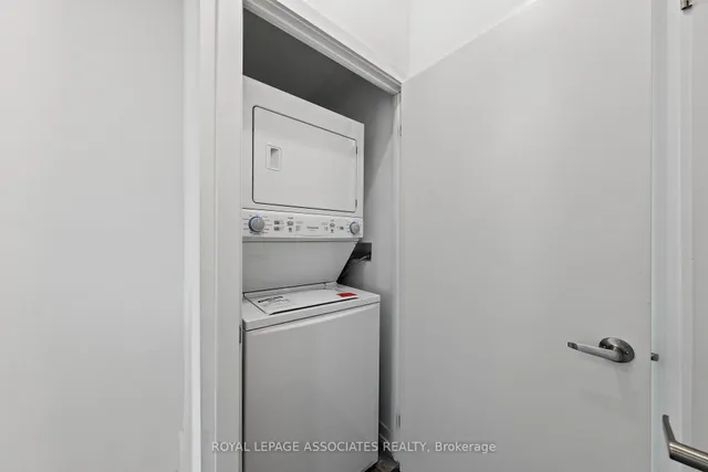 Additional image 32 of 84 Tisdale Ave