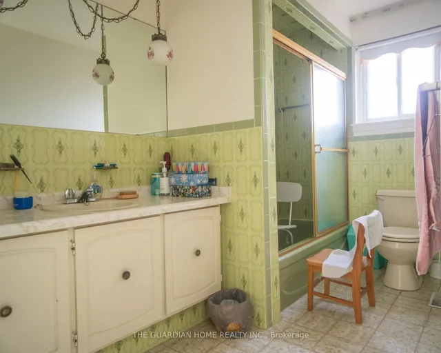 Additional image 10 of 22 Hoseyhill Cres