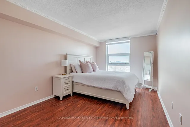 Additional image 18 of 10 Dean Park Rd Unit 1019