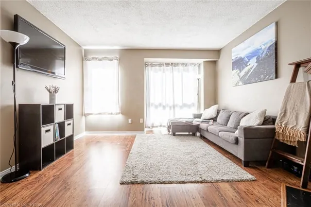 Additional image 5 of 895 Maple Ave Unit 509