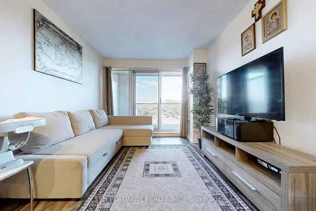 Additional image 3 of 1050 The Queens Way Unit 416