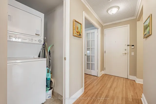 Additional image 24 of 10 Northtown Way Unit 812