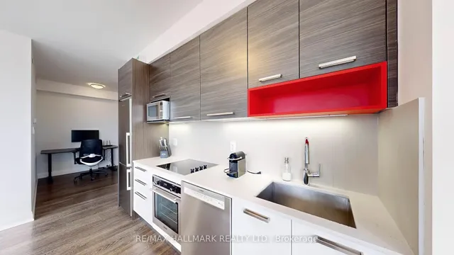 Additional image 10 of 36 Park Lawn Rd Unit 1909