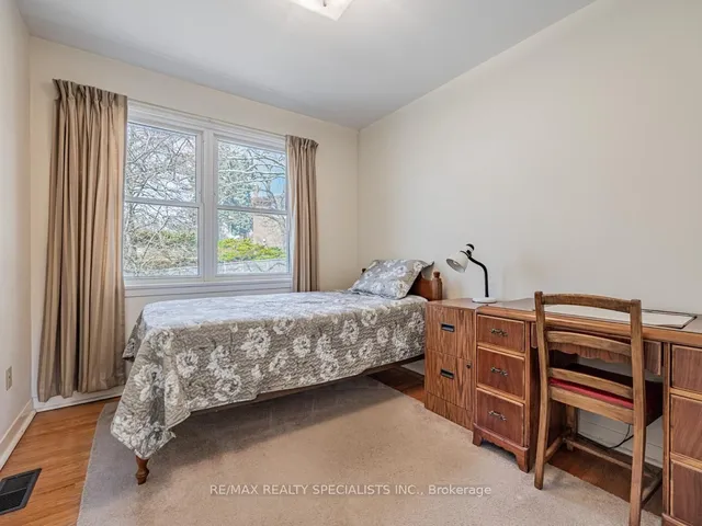 Additional image 22 of 8 Beveridge Dr