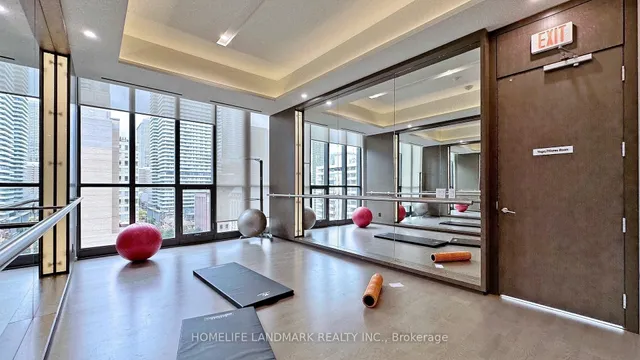 Additional image 7 of 101 Charles St Unit 3701