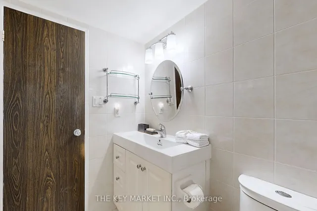 Additional image 34 of 812 Burnhamthorpe Rd Unit 706