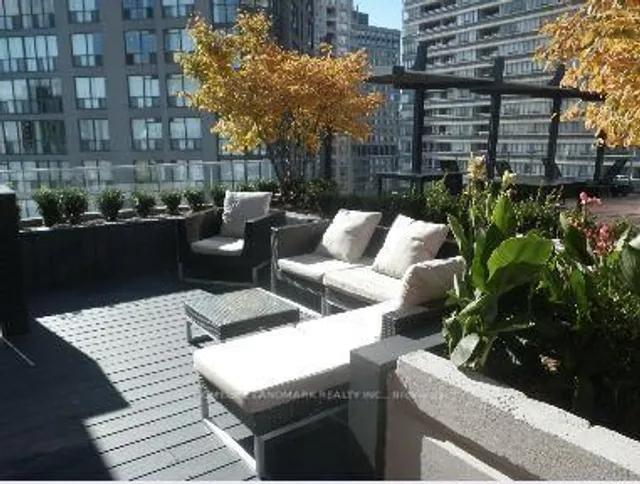 Additional image 3 of 11 St. Joseph St Unit 1409