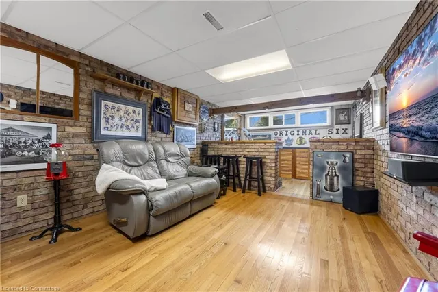 Additional image 28 of 40 Odessa St