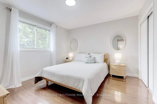 Additional image 23 of 1187 Lambeth Rd