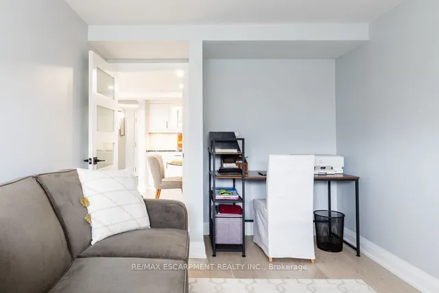 Additional image 24 of 50 MAIN St Unit 412