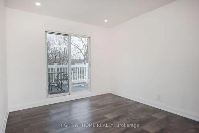 Additional image 24 of 2 Astoria Ave