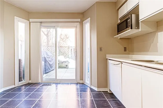 Additional image 13 of 895 Maple Ave Unit 509