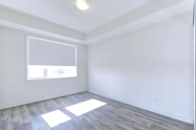 Additional image 18 of 62 Sky Harbour Dr Unit 405