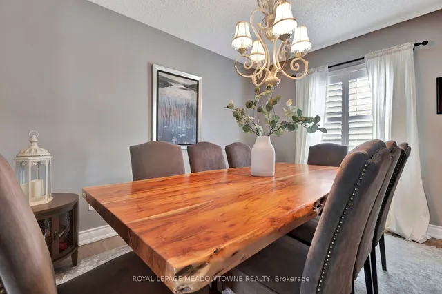 Additional image 20 of 1 Woodspring Crt