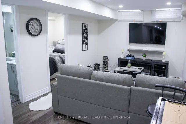 Additional image 24 of 183 Penny Lane