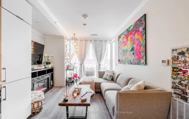 Additional image 11 of 15 Queens Quay Unit 921