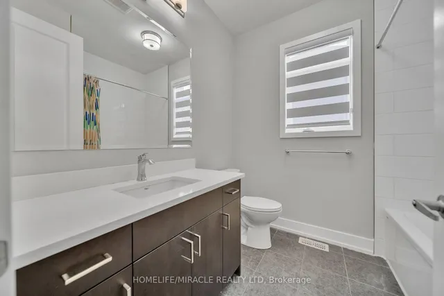 Additional image 31 of 36 Hollybrook Tr