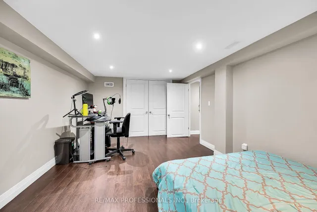 Additional image 37 of 66 Clonmore Dr