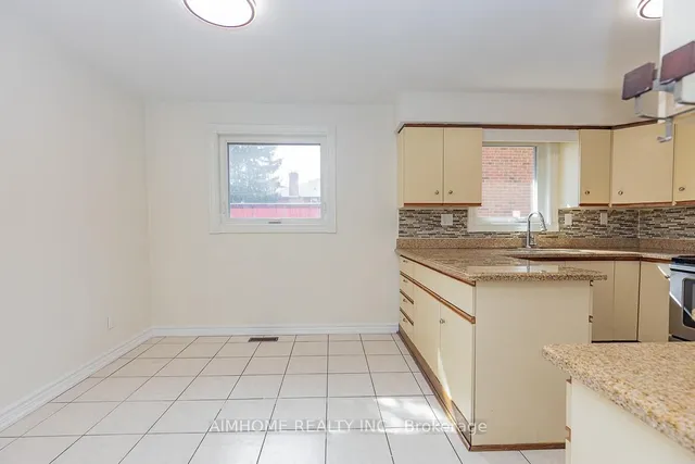 Additional image 10 of 326 Mckee Ave